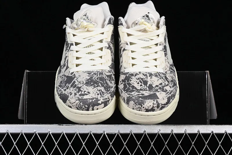 All categories Air Jordan Jordan series basketball shoes Air Jordan 5 Air Jordan 5 Low "Expression" AJ5 Joe 5 suede white low-top basketball shoes DA8016-100